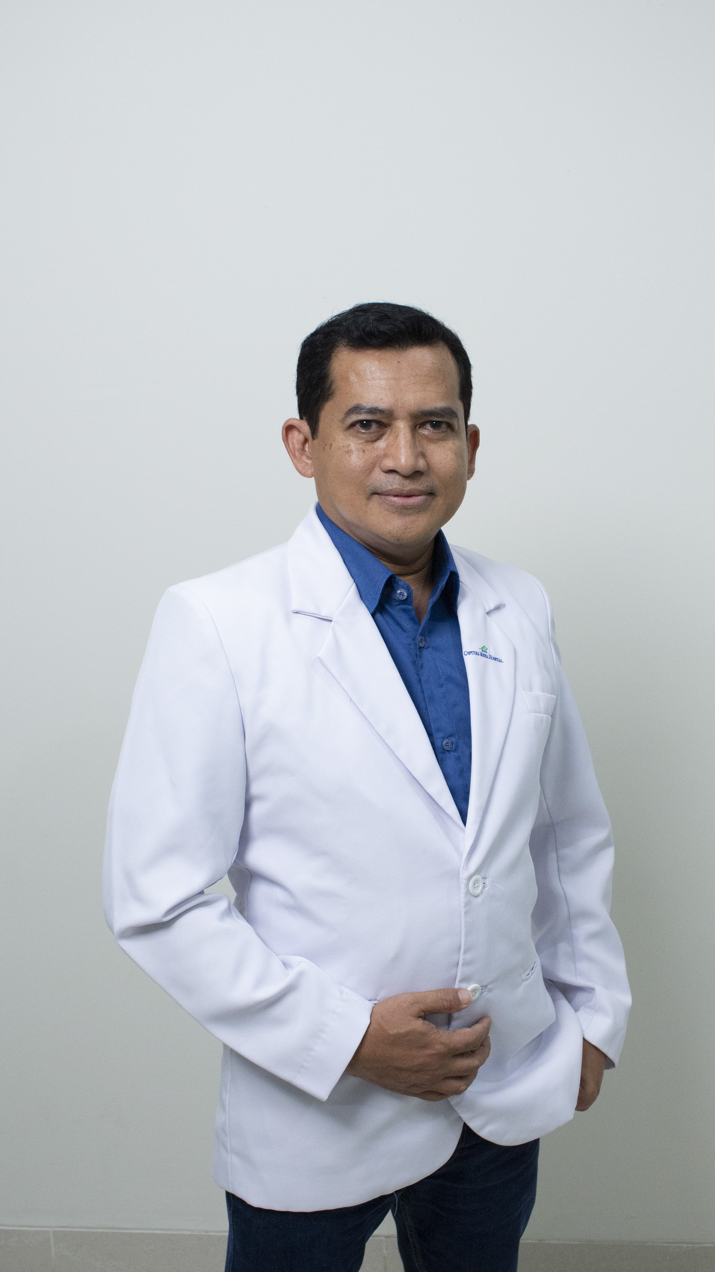 dr. M. Syarif Hidayat, Sp. B, FICS