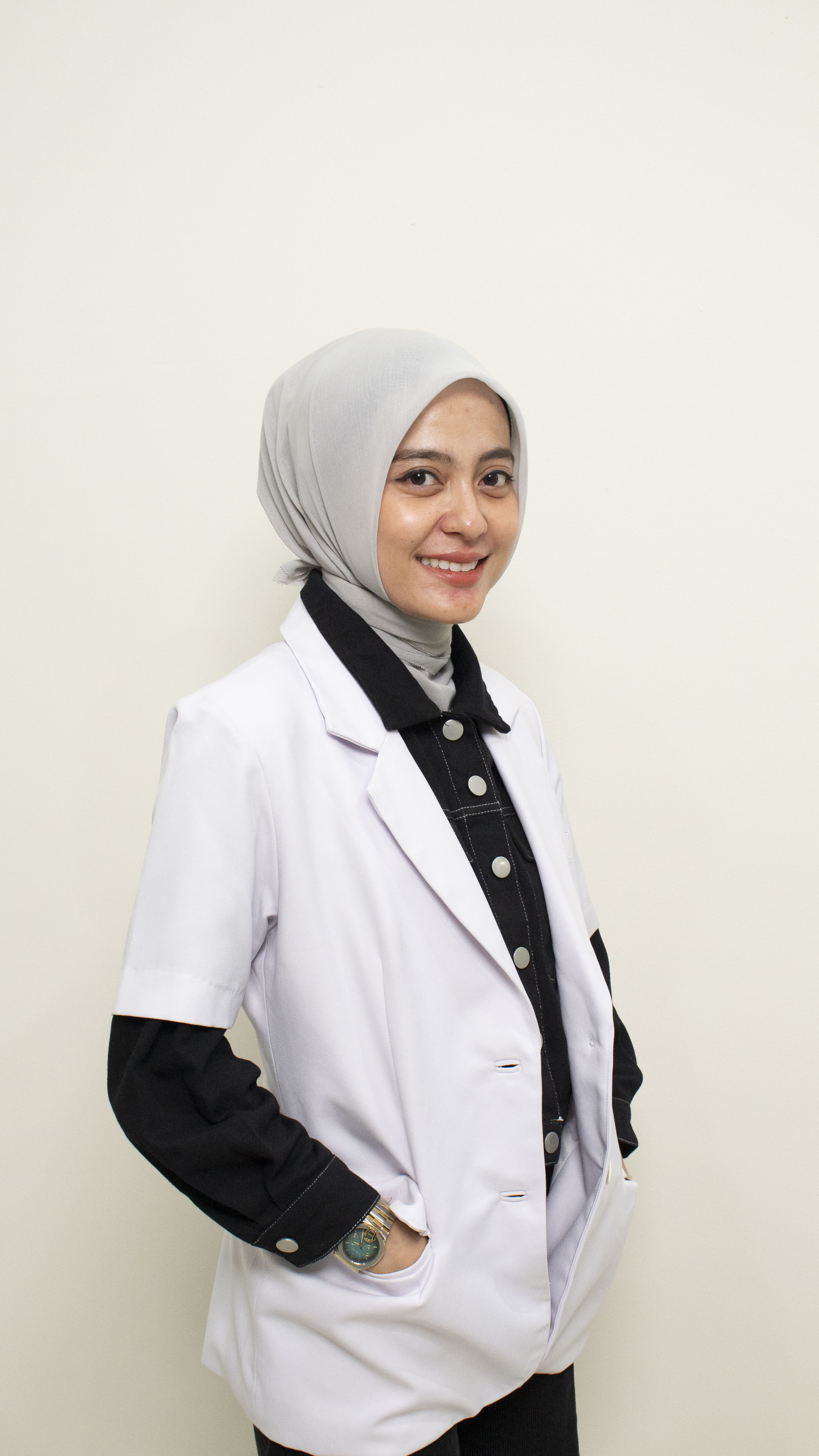 drg. Ayu Kusferliani
