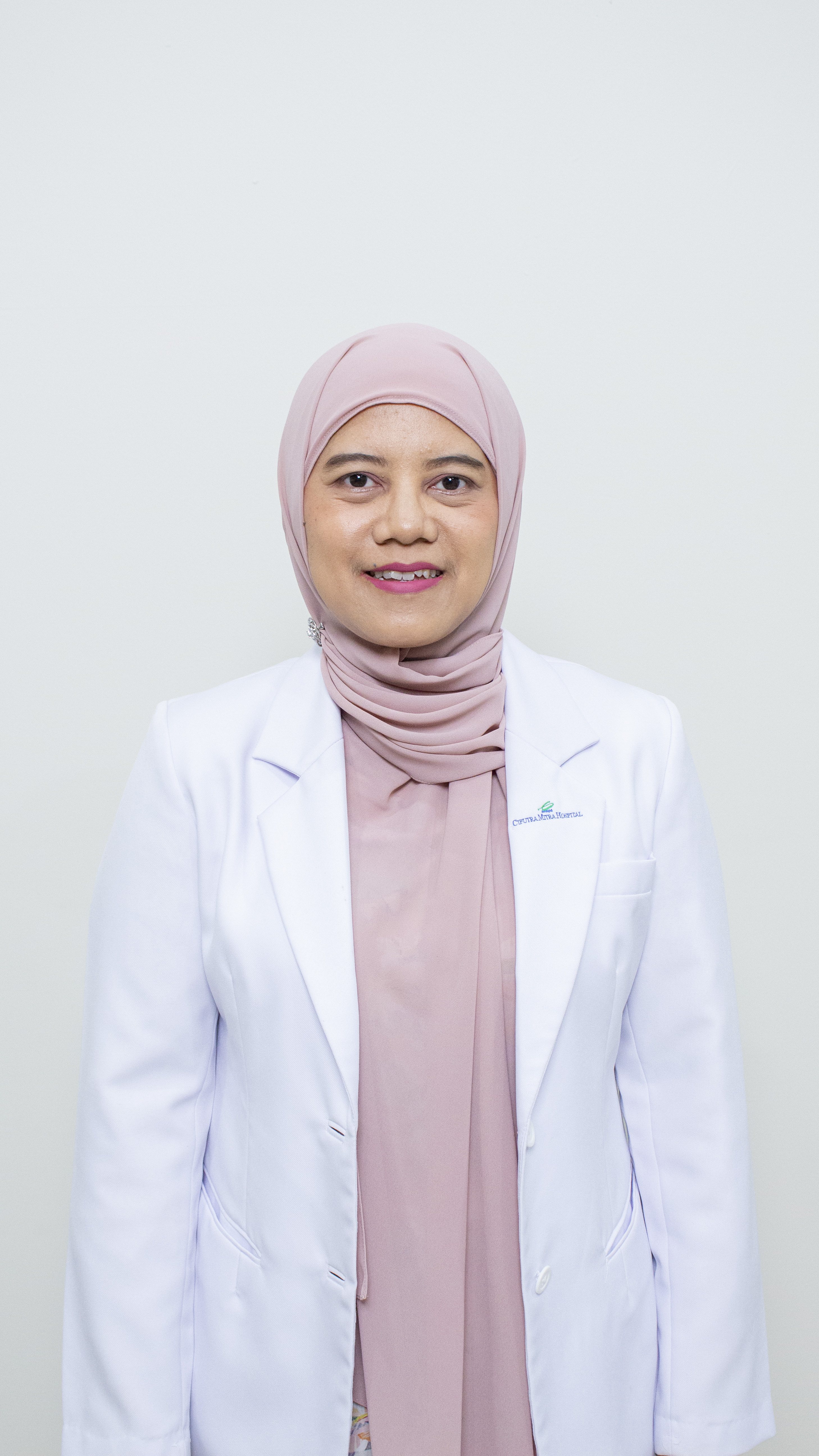 dr. Sofia Risti Widhiarty, Sp. M